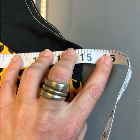 Reebok x Crossfit Orange Black Sleeveless Athletic Tank Top women's size Medium - Picture 4 of 5